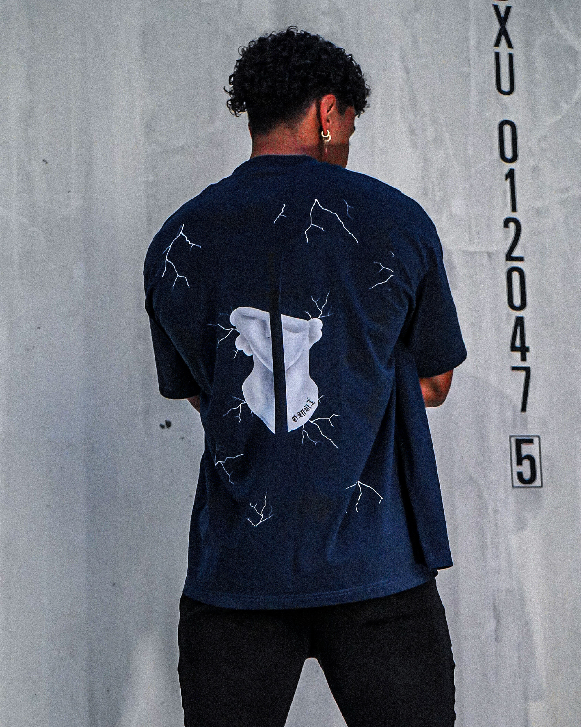 Relaxed Tee | Dagger (#2)
