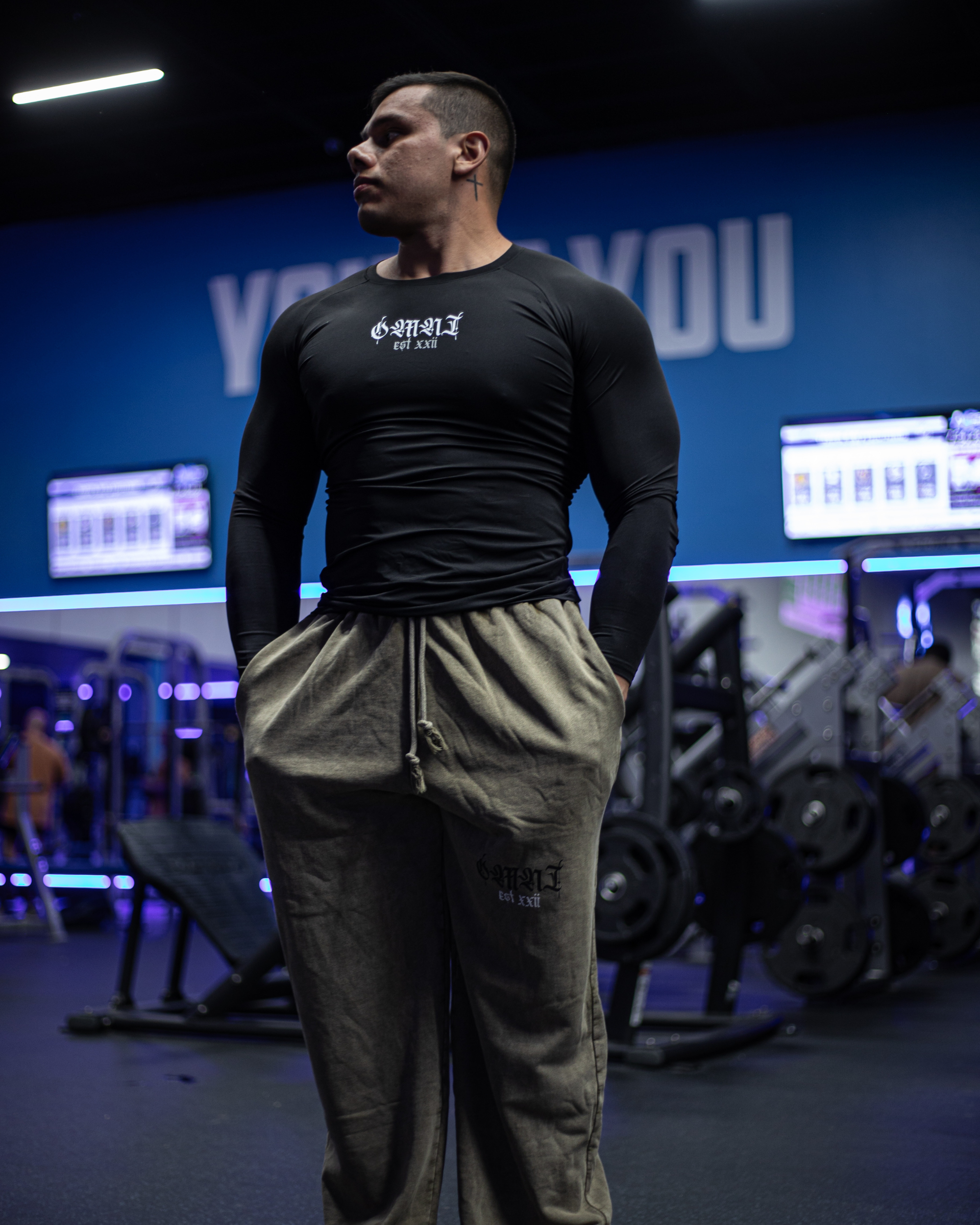 Sleeved Compression | Gothic