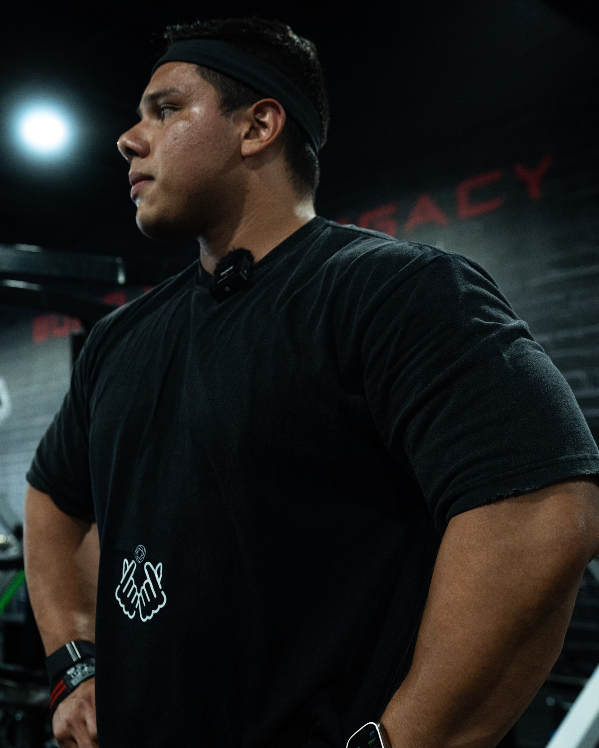 Relaxed Frayed Tee | Finger Hearts