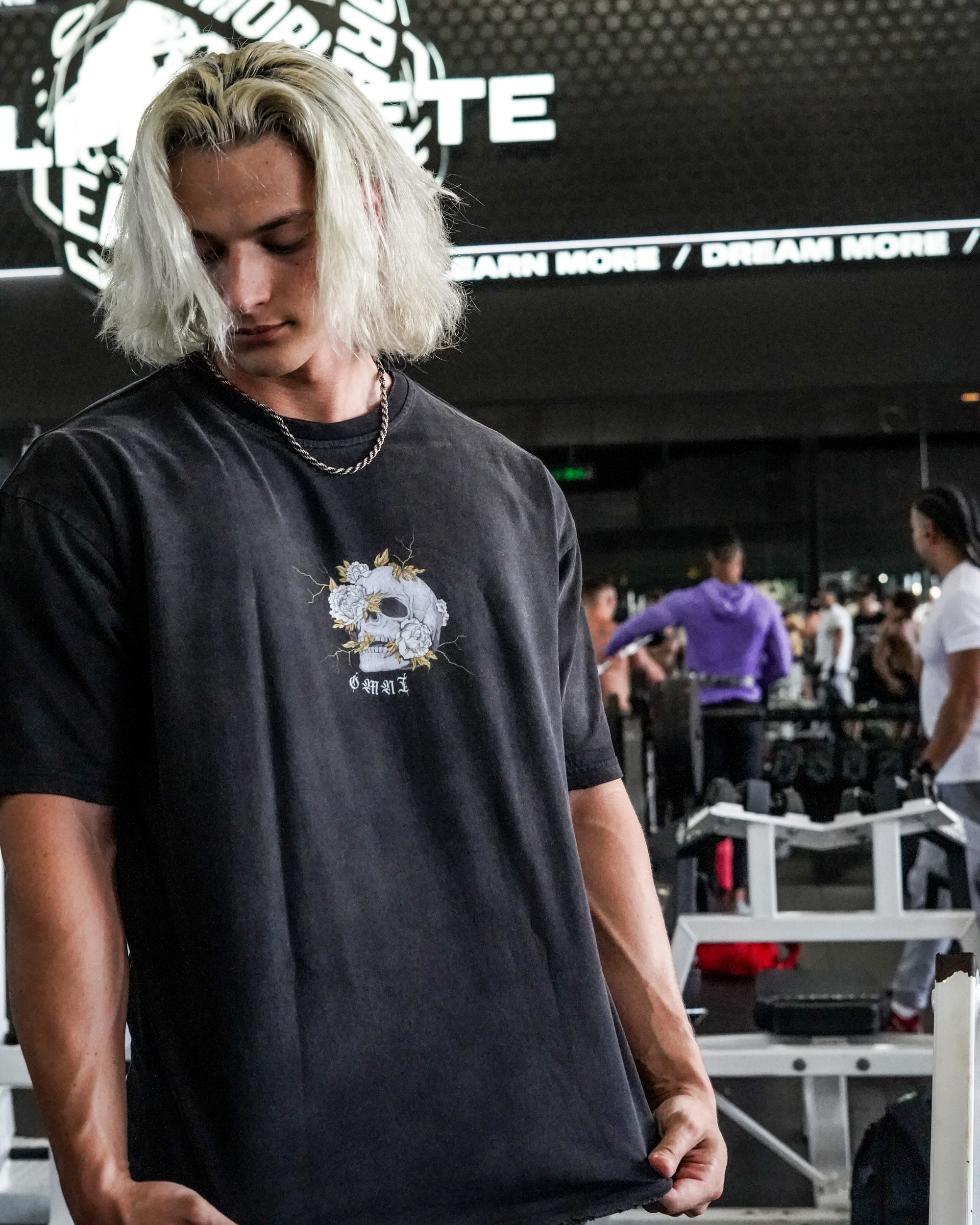 Relaxed Frayed Tee | Obsidian Skull