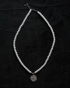 Pearl Pendant Necklace | Compass