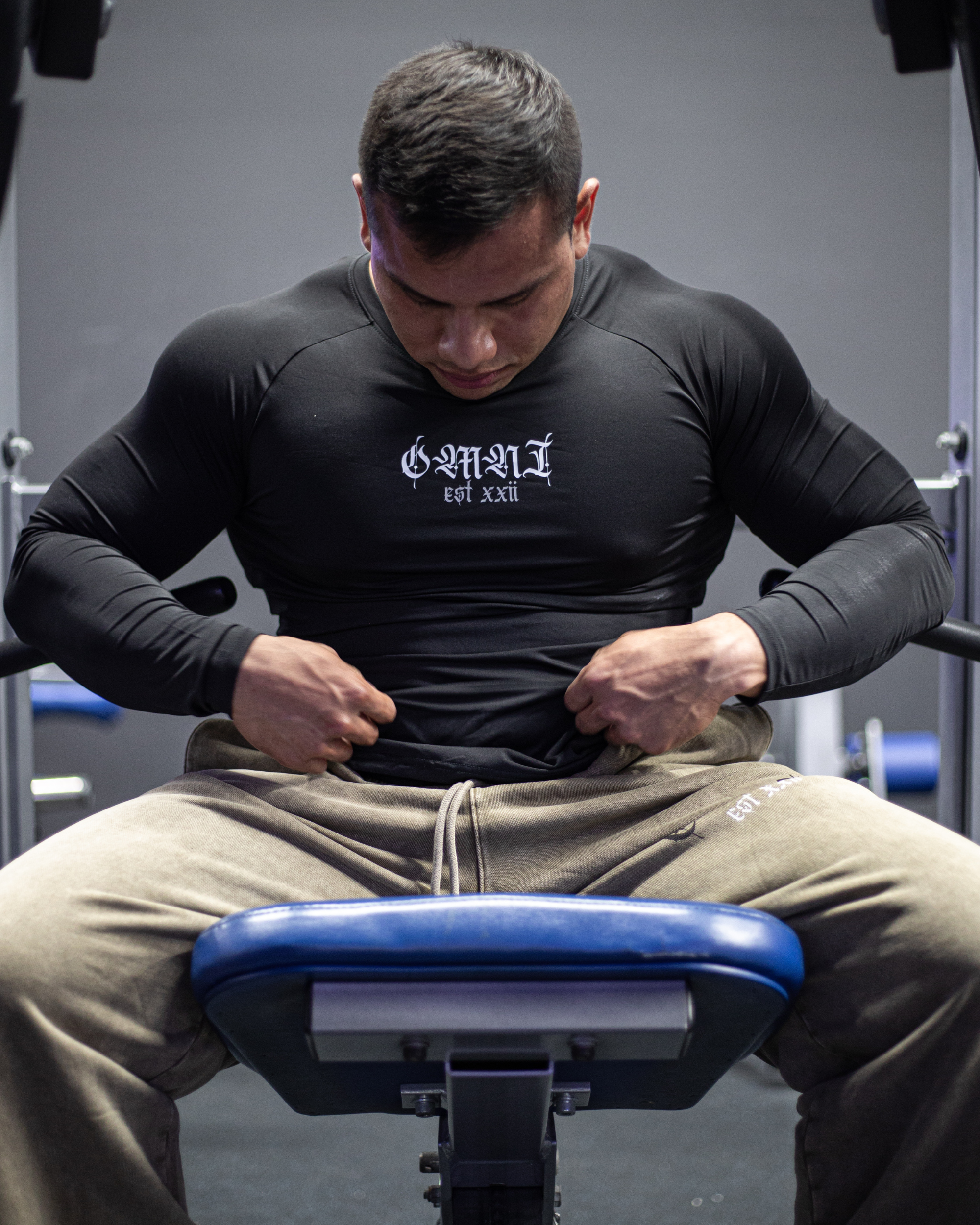 Sleeved Compression | Gothic